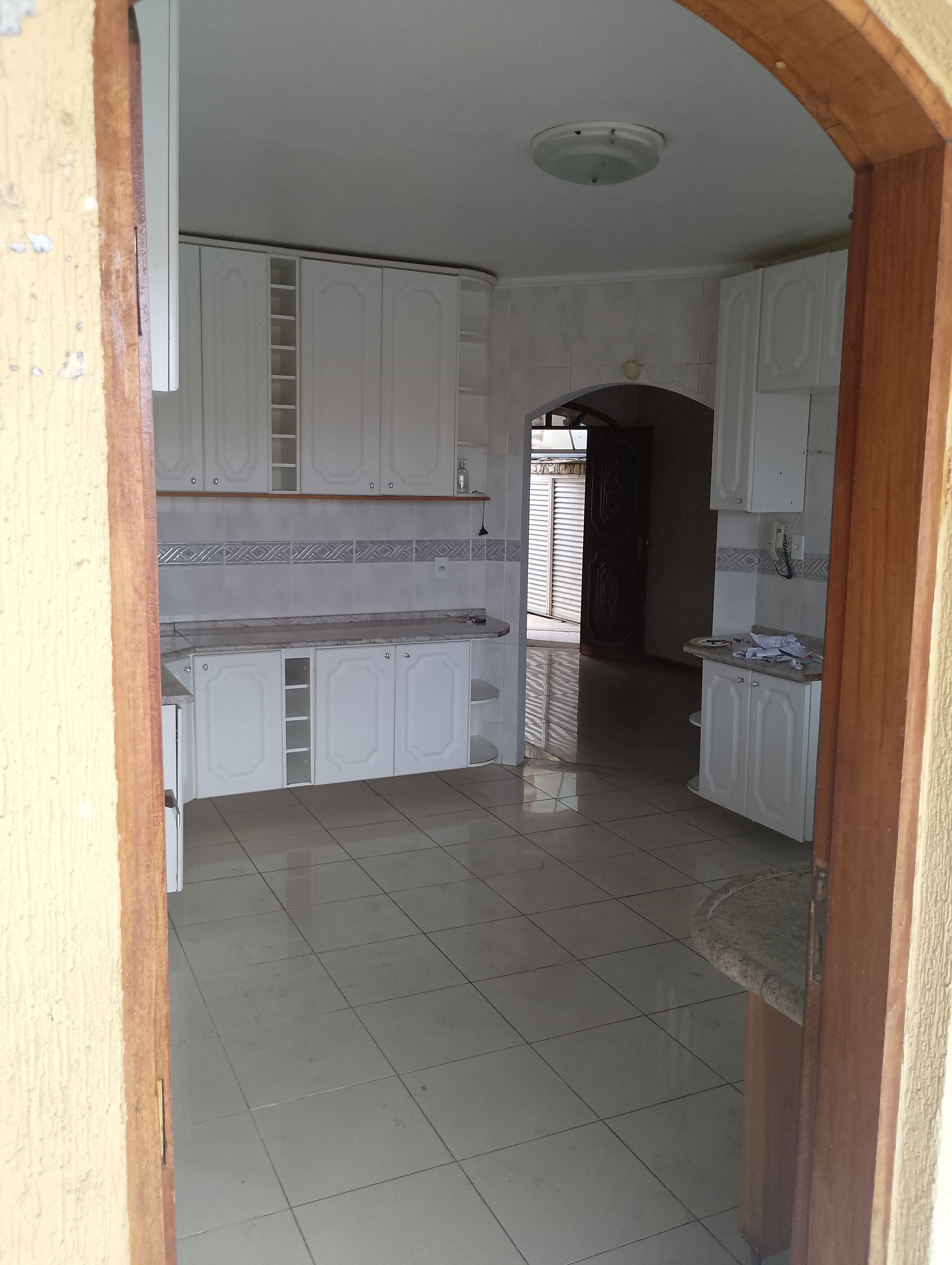 Imagem Sobrado com 3 Quartos à Venda ou Locação, 300 m² em Vila Ipiranga - Mogi das Cruzes