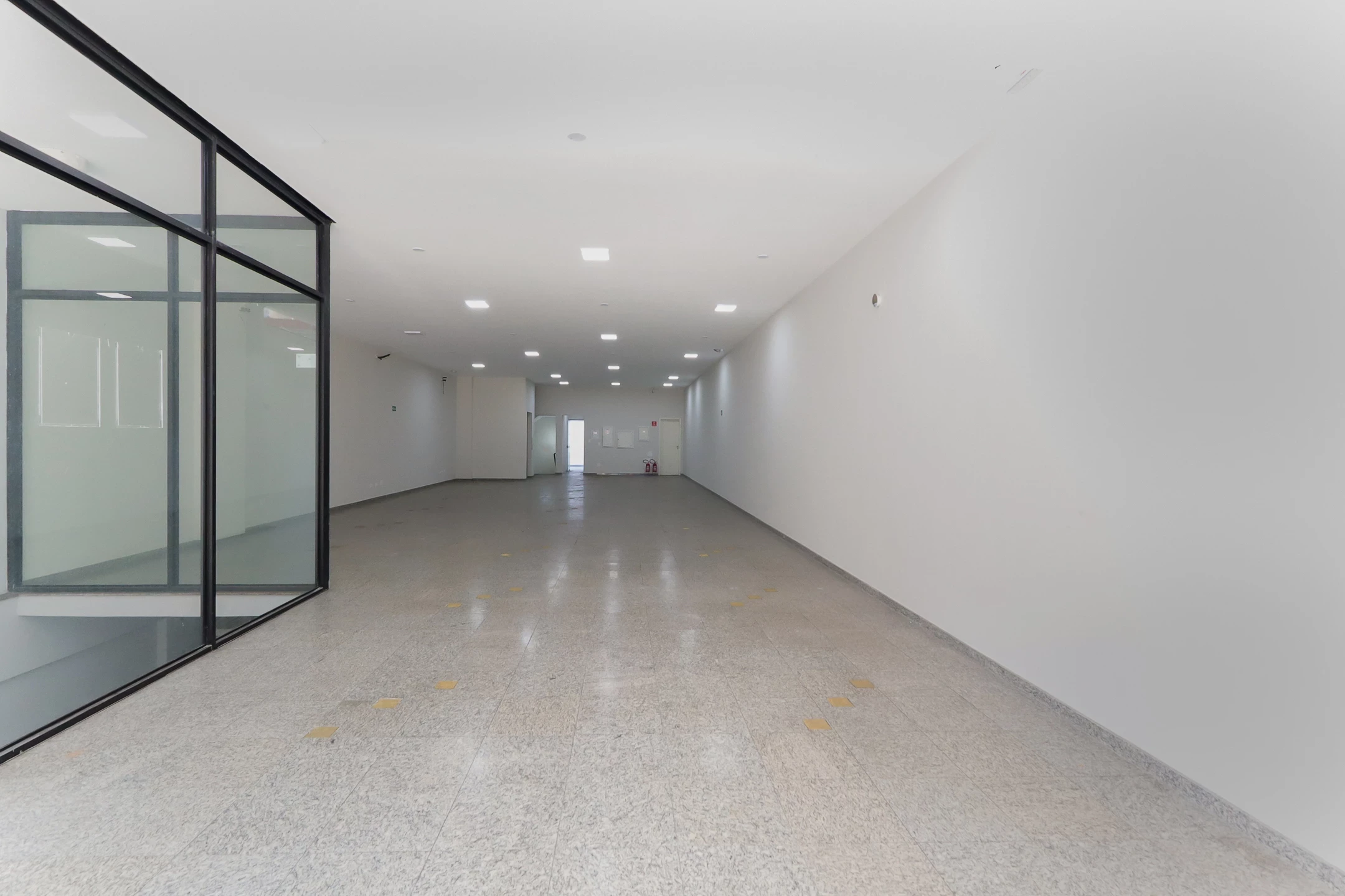 Foto do imóvel: Loja para Alugar, 728 m² em Higienópolis - São Paulo