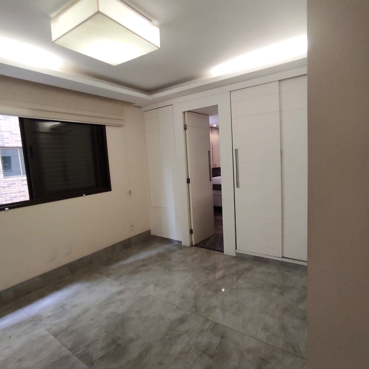 Imagem Apartamento com 4 Quartos à Venda, 138 m²em Lourdes - Belo Horizonte