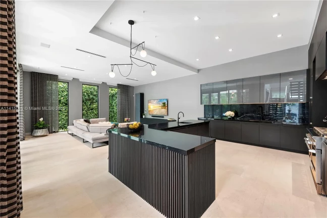 Foto do imóvel: Casa com 5 Quartos à Venda, 387 m²em Alphaville Residencial Um - Barueri