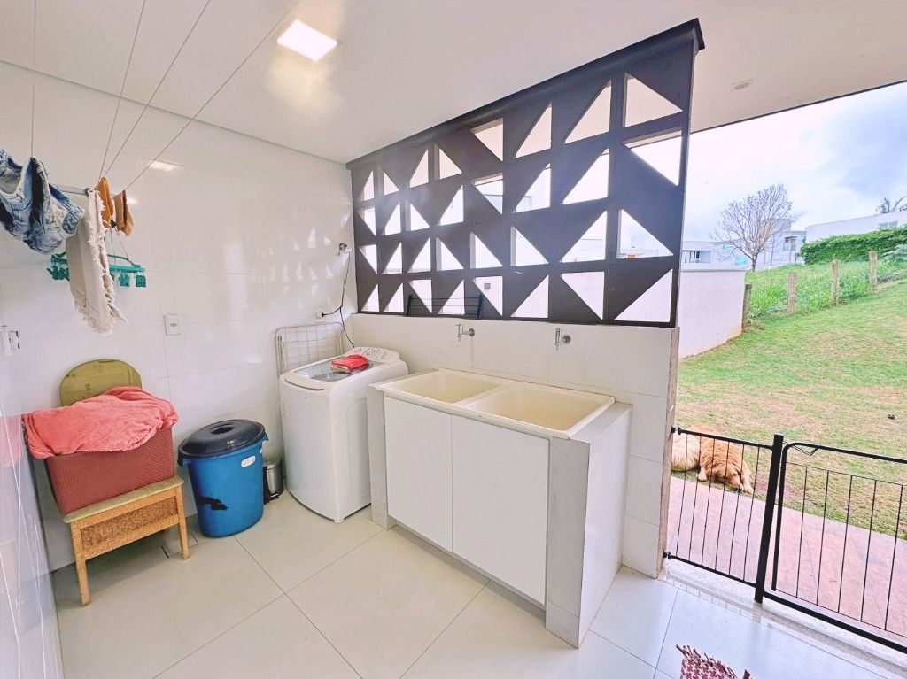 Foto do imóvel: Casa de Condomínio com 4 Quartos à Venda, 287 m² em Residencial Park I - Vespasiano