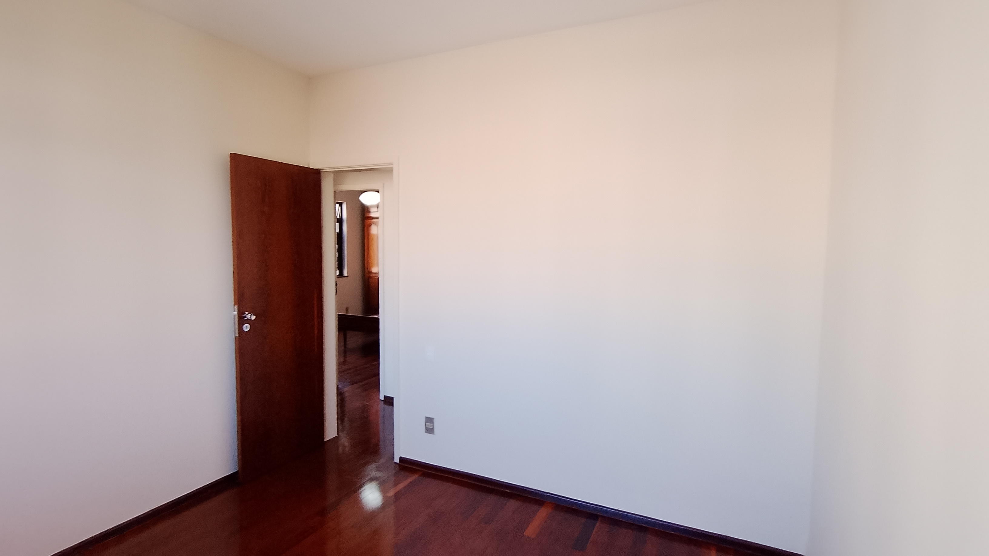 Imagem Apartamento com 3 Quartos à Venda, 120 m² em Centro - Juiz de Fora
