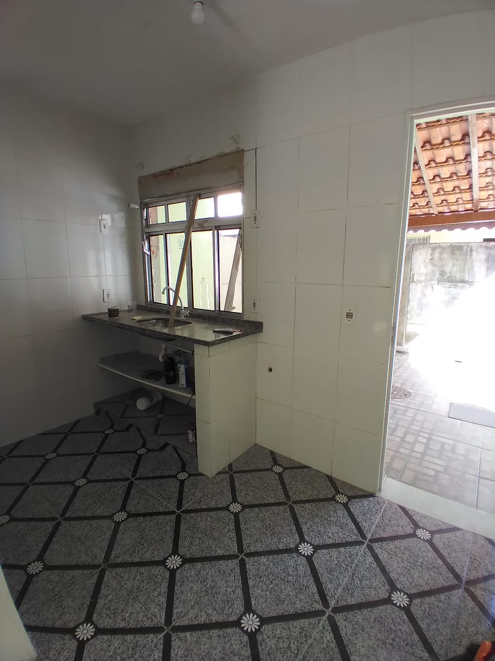 Imagem Casa com 2 Quartos para Alugar, 57 m²em Campo Alegre - Nova Iguaçu