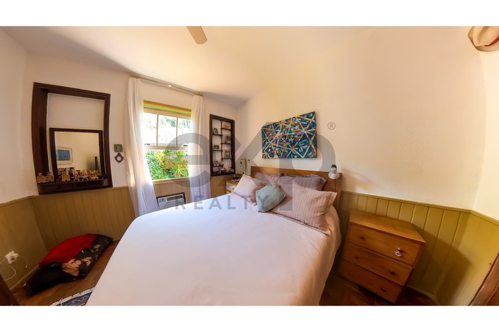 Imagem Casa com 4 Quartos à Venda, 449 m² em Nogueira - Petrópolis