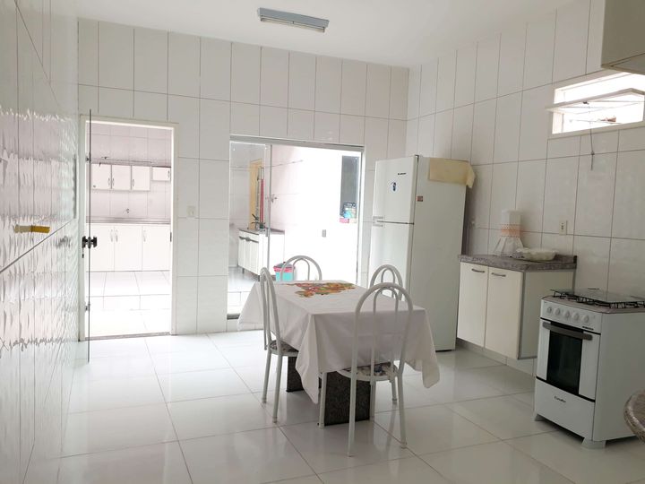 Imagem Casa com 4 Quartos para Alugar, 250 m² em Santa Mônica - Feira De Santana