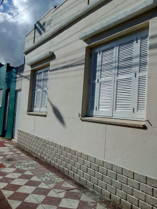 Imagem Casa com 2 Quartos à Venda ou Locação, 98 m² em Centro - Pelotas