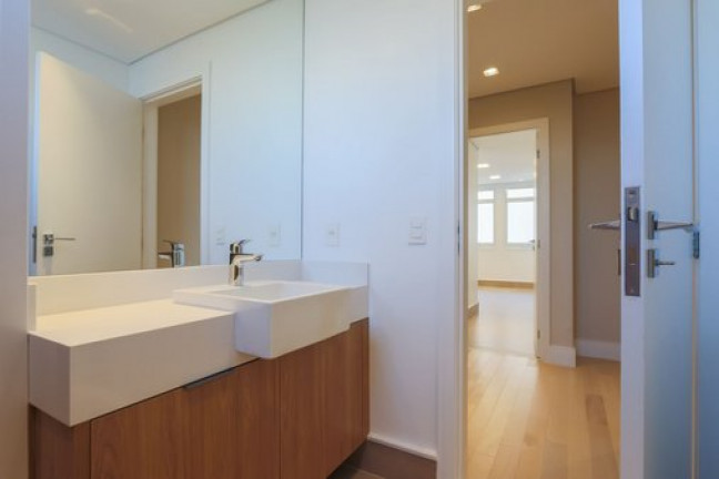 Imagem Apartamento com 3 Quartos à Venda, 212 m² em Vila Nova Conceição - São Paulo