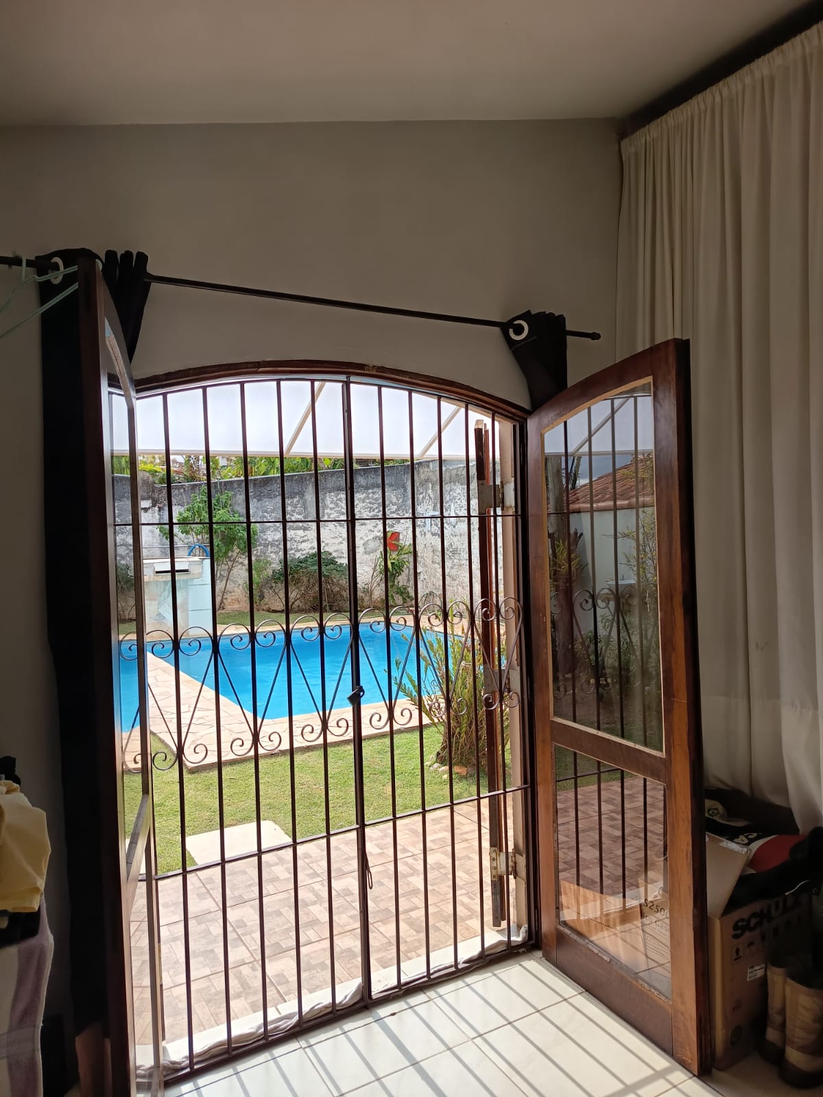 Imagem Casa com 3 Quartos à Venda, 144 m² em Vila Petrópolis - Atibaia