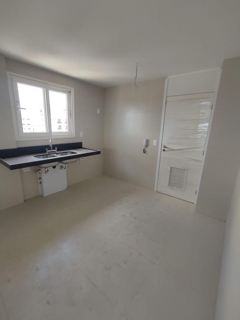 Imagem Apartamento com 3 Quartos à Venda, 145 m²em Cambuí - Campinas