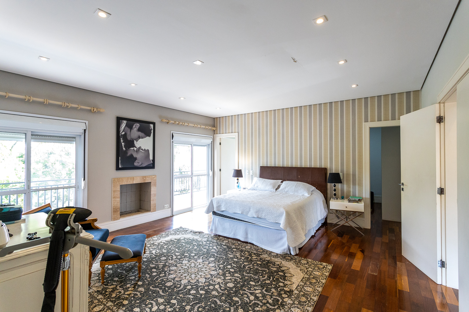 Imagem Casa de Condomínio com 4 Quartos à Venda, 790 m² em Alphaville - Santana de Parnaíba