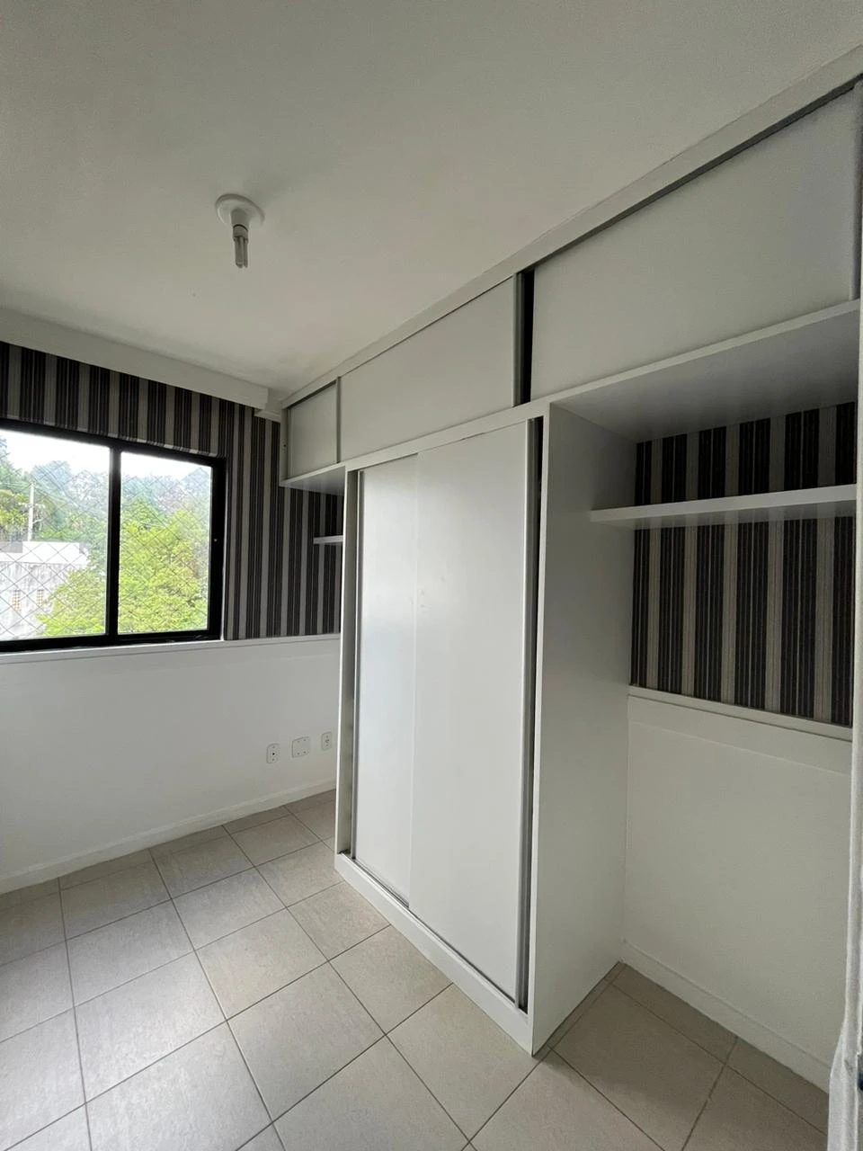 Imagem Apartamento com 2 Quartos à Venda, 60 m² em Brotas - Salvador