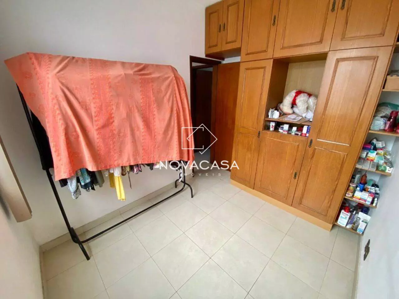 Imagem Casa com 2 Quartos à Venda, 90 m² em Planalto - Belo Horizonte