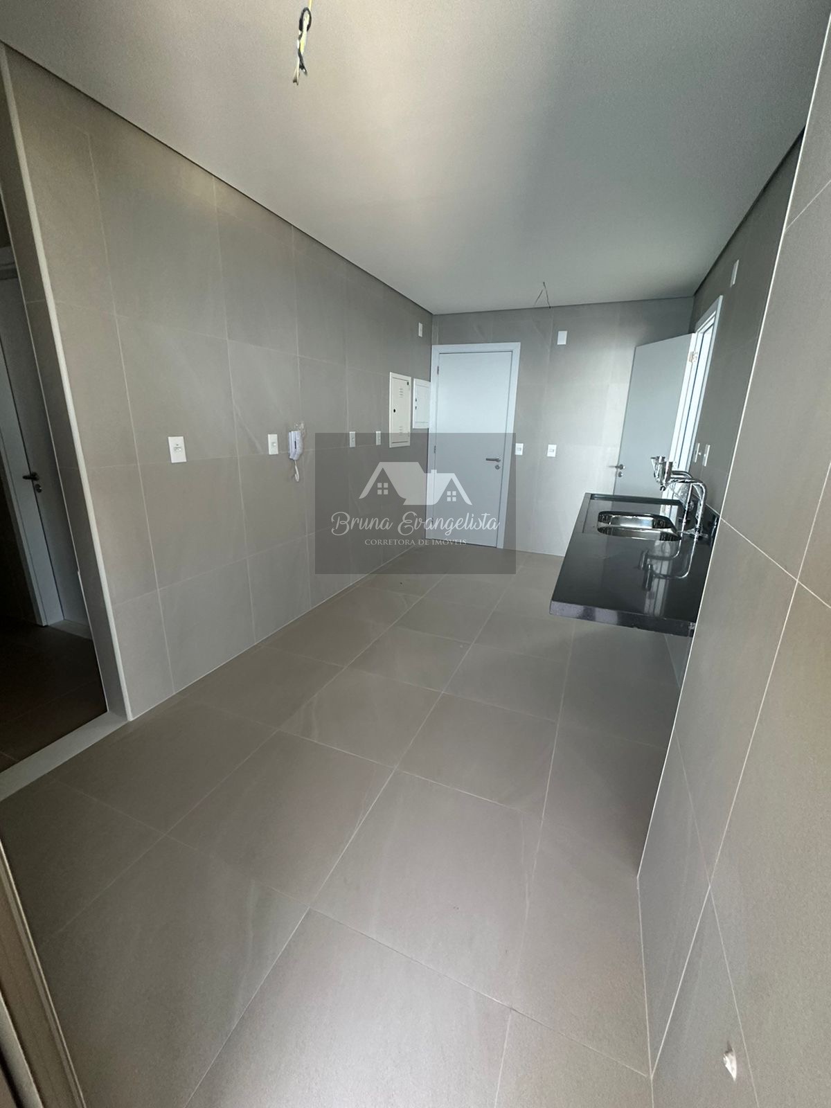 Imagem Apartamento com 4 Quartos à Venda, 210 m² em Barra - Salvador