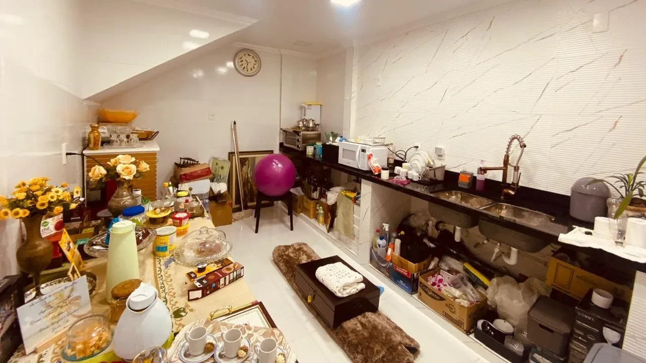 Imagem Sobrado com 4 Quartos à Venda, 214 m² em Encruzilhada - Santos