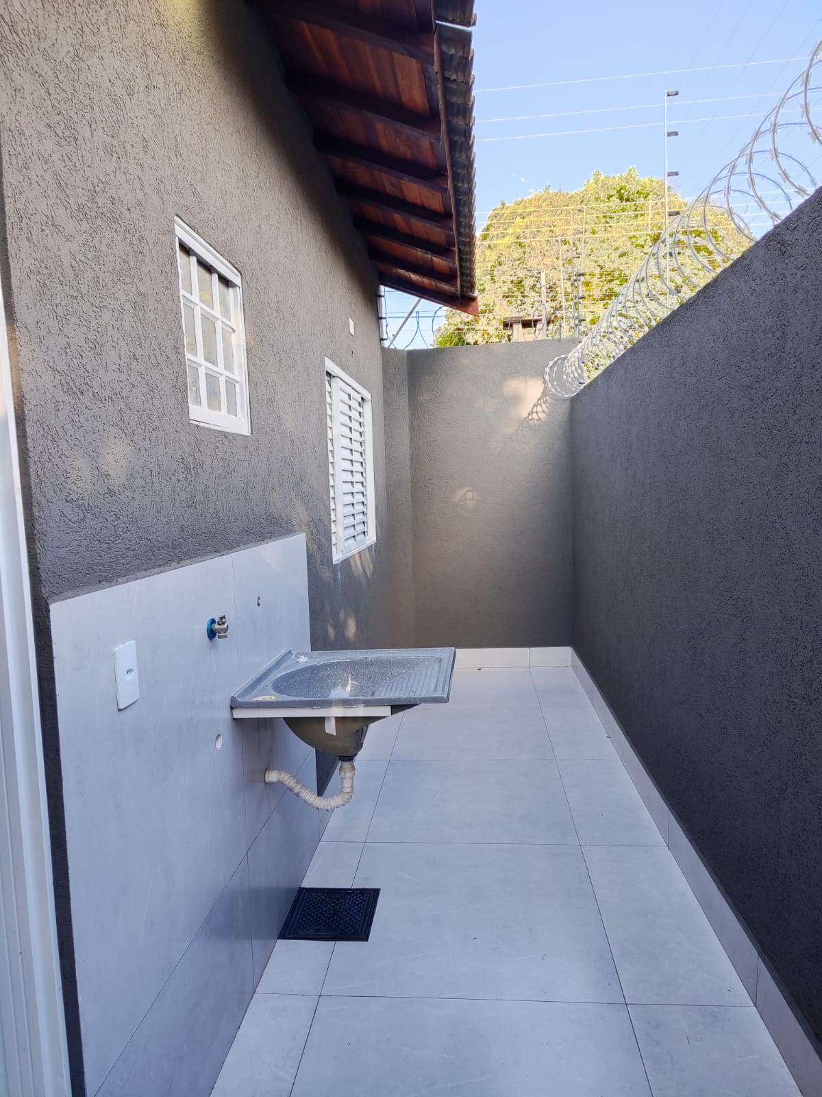 Imagem Casa com 2 Quartos à Venda, 52 m²em Jardim Nossa Senhora do Perpétuo Socorro - Campo Grande