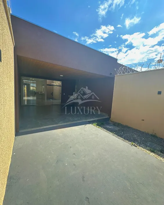 Imagem Casa com 3 Quartos à Venda, 117 m²em Paraiso - Senador Canedo