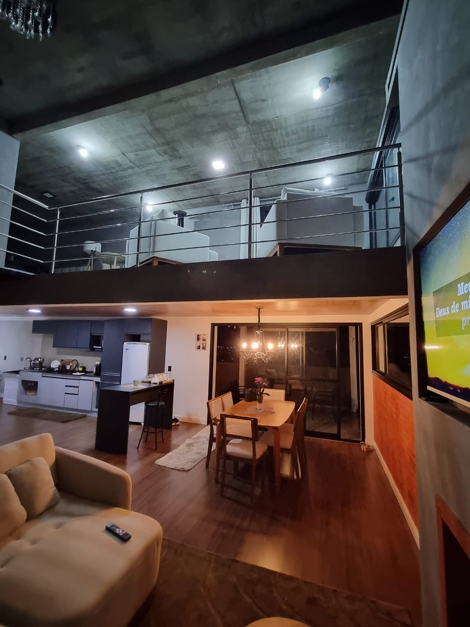 Imagem Cobertura com 2 Quartos à Venda, 150 m²em Ingleses do Rio Vermelho - Florianópolis