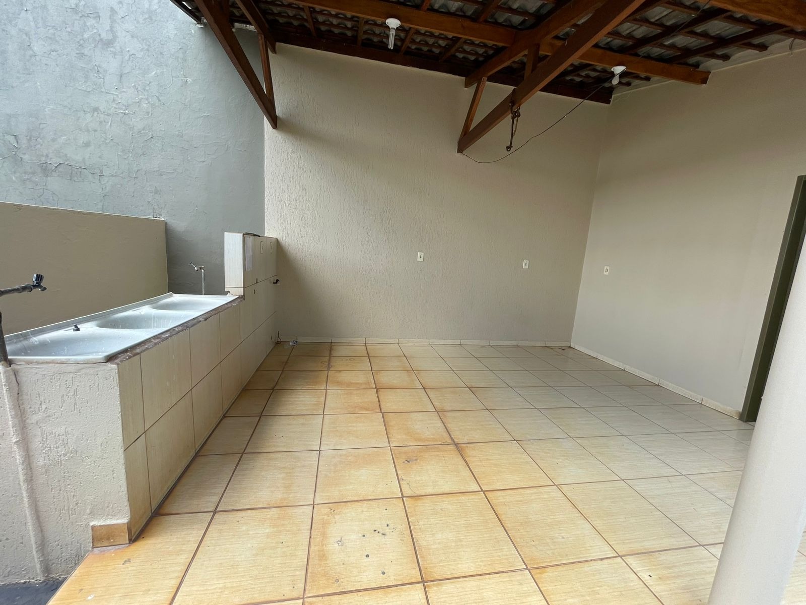 Imagem Casa com 4 Quartos à Venda, 135 m²em Vila Rocha - Rio Verde