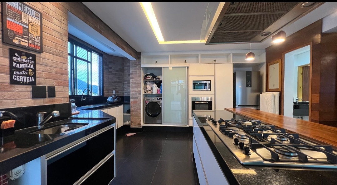 Imagem Apartamento com 3 Quartos à Venda, 157 m² em Canto do Forte - Praia Grande