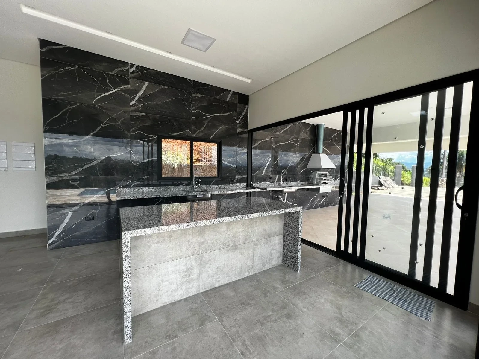 Imagem Casa de Condomínio à Venda, 380 m² em Santa Isabel - Santa Isabel