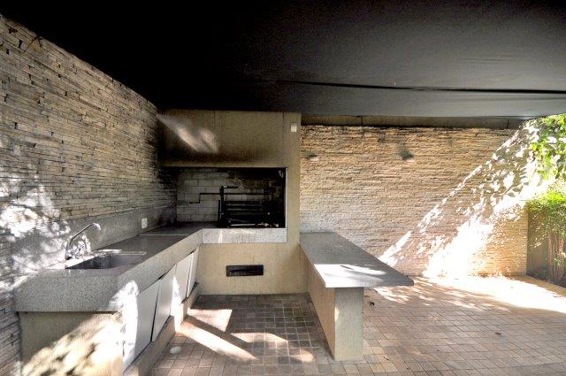 Imagem Casa com 4 Quartos à Venda ou Locação, 297 m²em Alto de Pinheiros - São Paulo