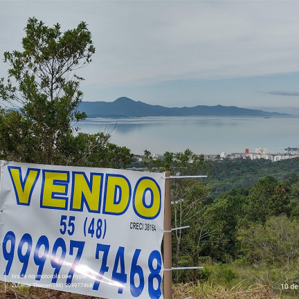 Imagem Terreno à Venda, 672 m²em Roçado - São José