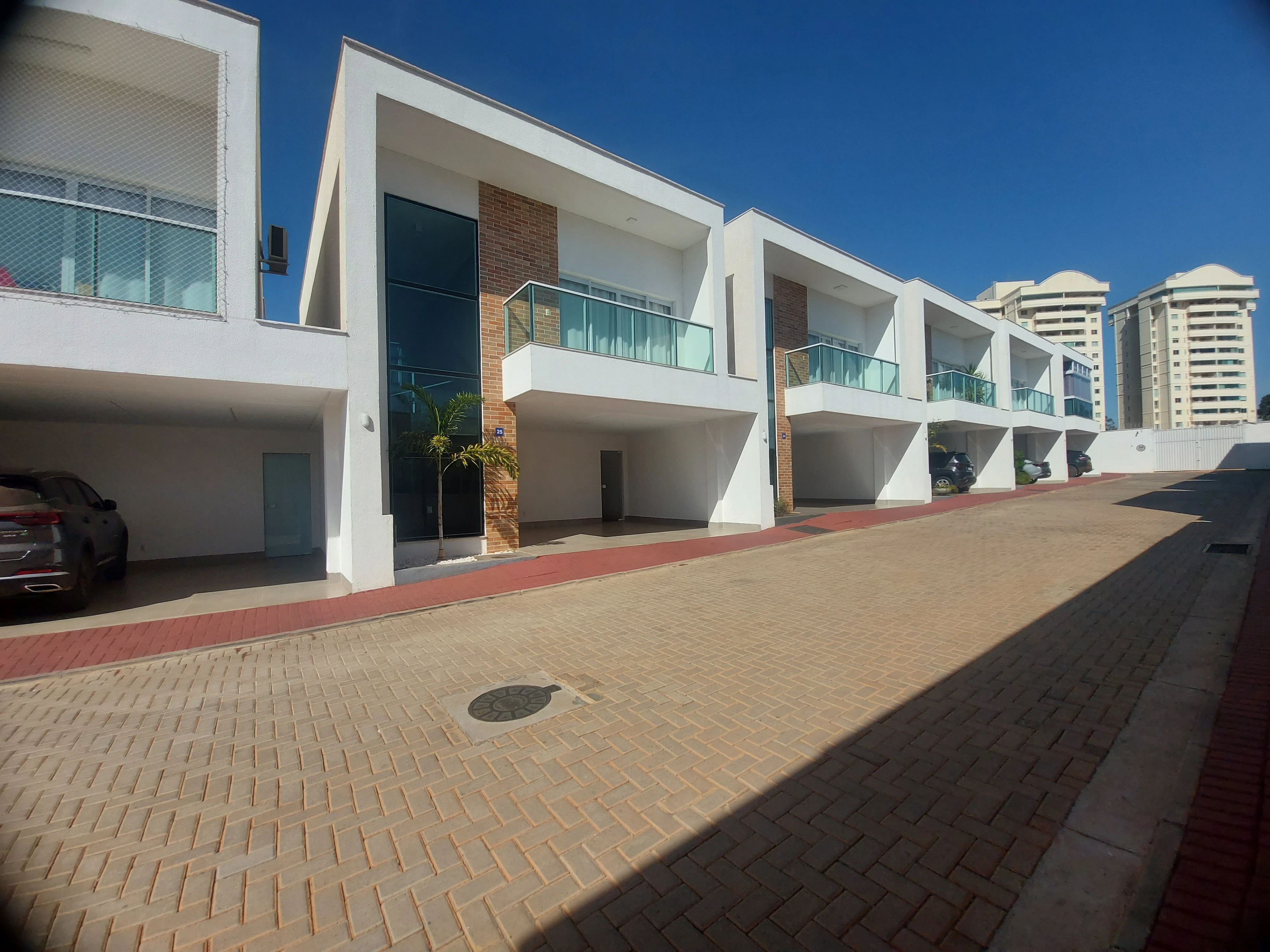 Casa de Condomínio com 3 Quartos à Venda, 154 m² em Jardim Vitória - Goiânia