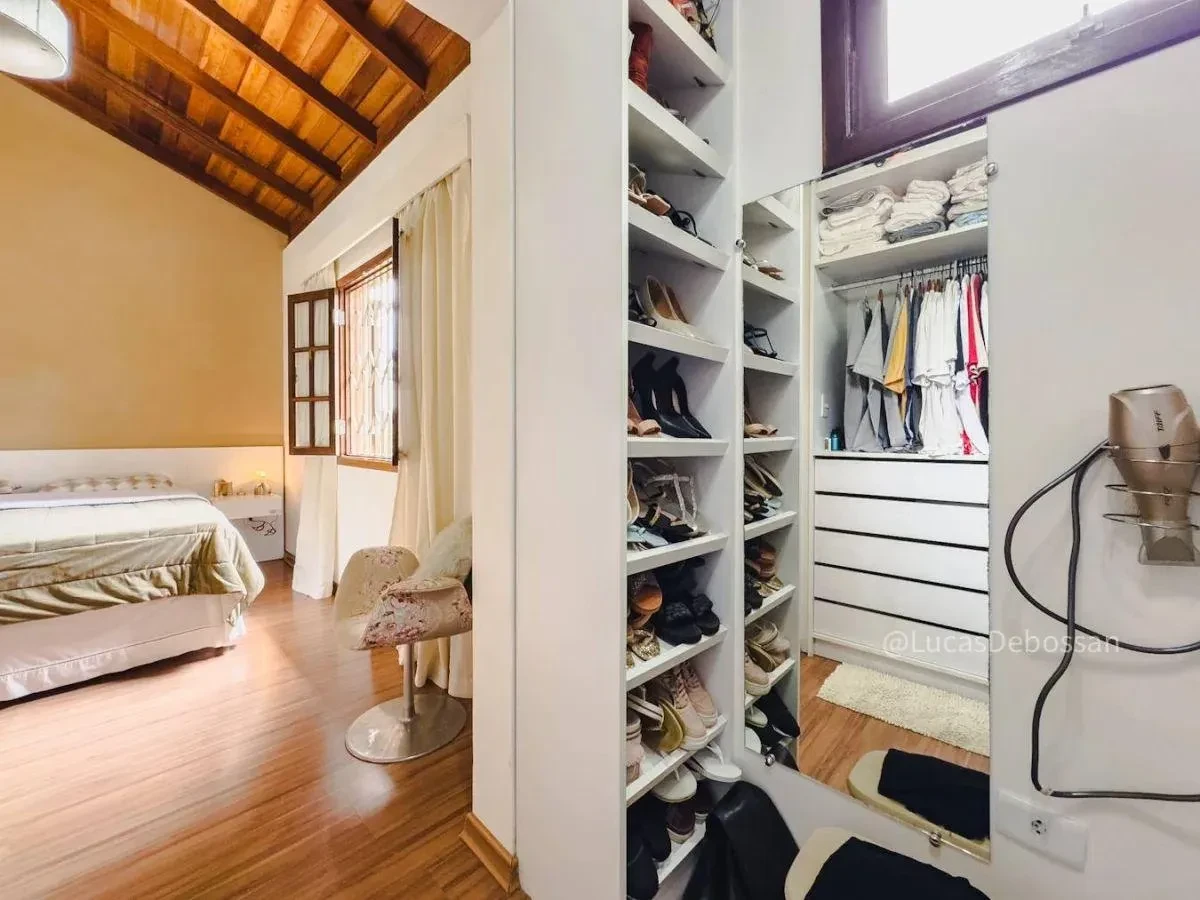 Imagem Casa com 2 Quartos à Venda, 150 metros em Caputera - Cotia