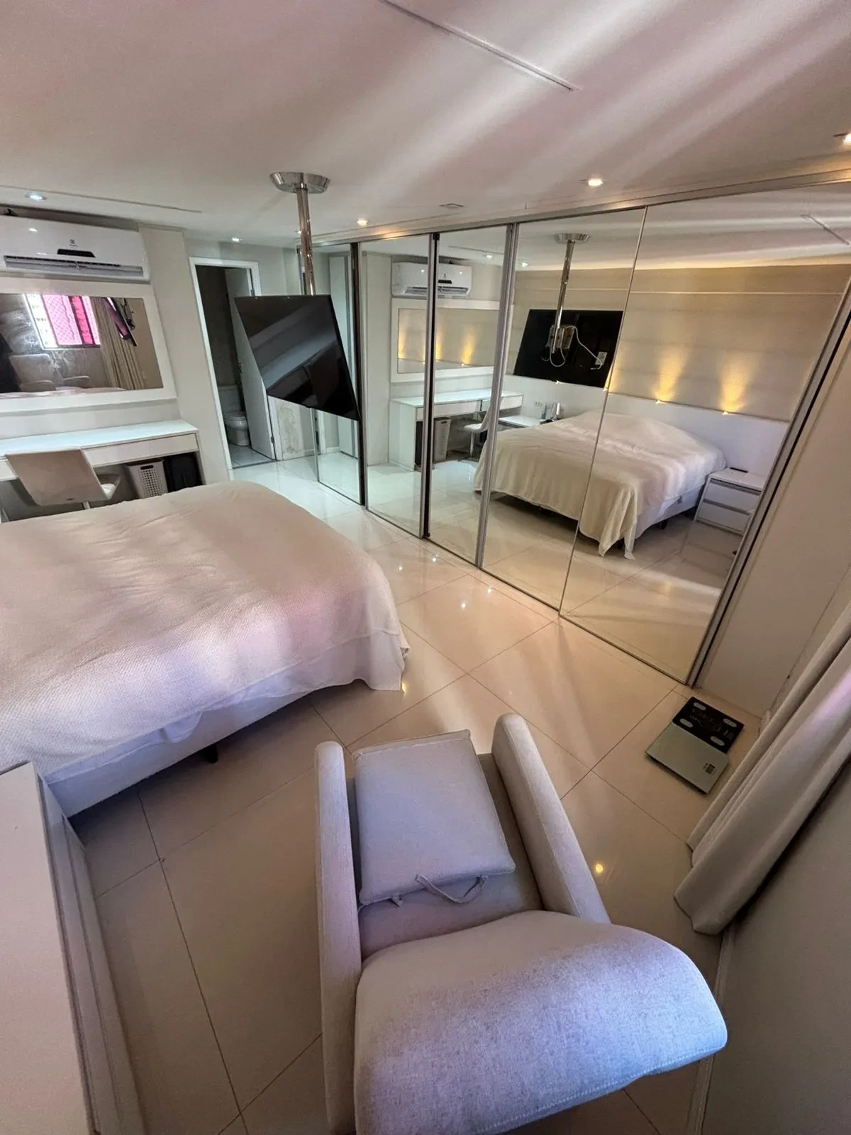 Imagem Apartamento com 4 Quartos à Venda, 154 m² em Rosarinho - Recife