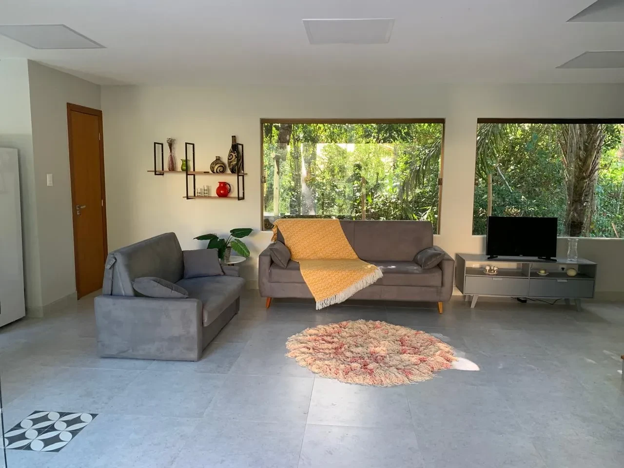 Imagem Casa com 3 Quartos para Alugar, em Mata de São João - Mata de São João