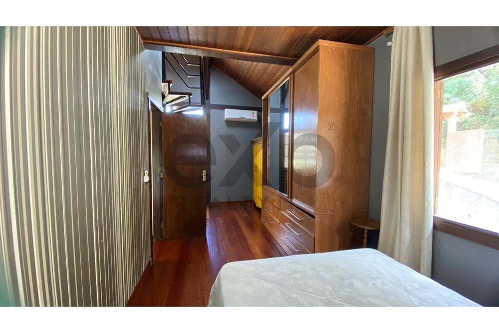 Foto do imóvel: Casa de Condomínio com 5 Quartos à Venda, 317 m² em Itaipava - Petrópolis