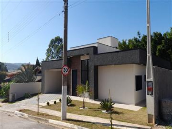 Casa de Condomínio com 3 Quartos à Venda, 190 m² em Condomínio Residencial Shamballa I - Atibaia