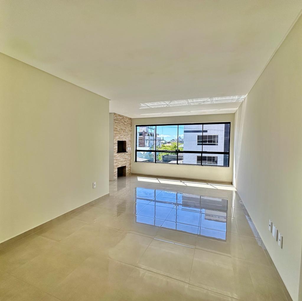 Imagem Apartamento com 2 Quartos à Venda, 68 m²em Centro - Tramandaí