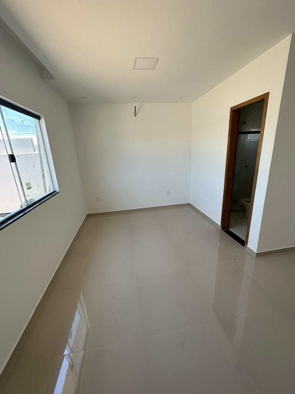Imagem Casa com 3 Quartos à Venda, 126 m²em Jardim Atlântico Central (Itaipuaçu) - Maricá