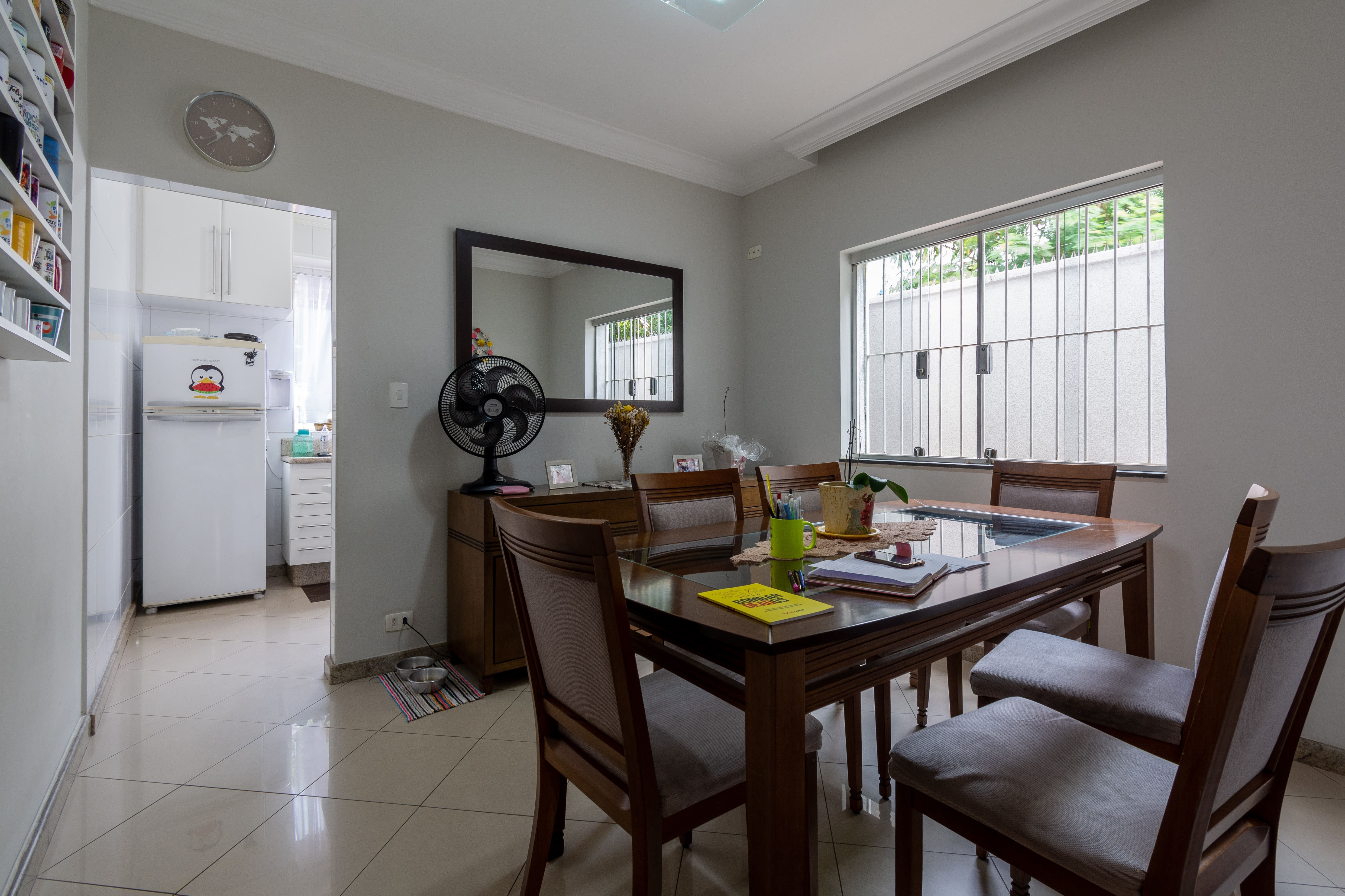 Imagem Sobrado com 3 Quartos à Venda, 171 m²em Jardim Piqueroby - São Paulo