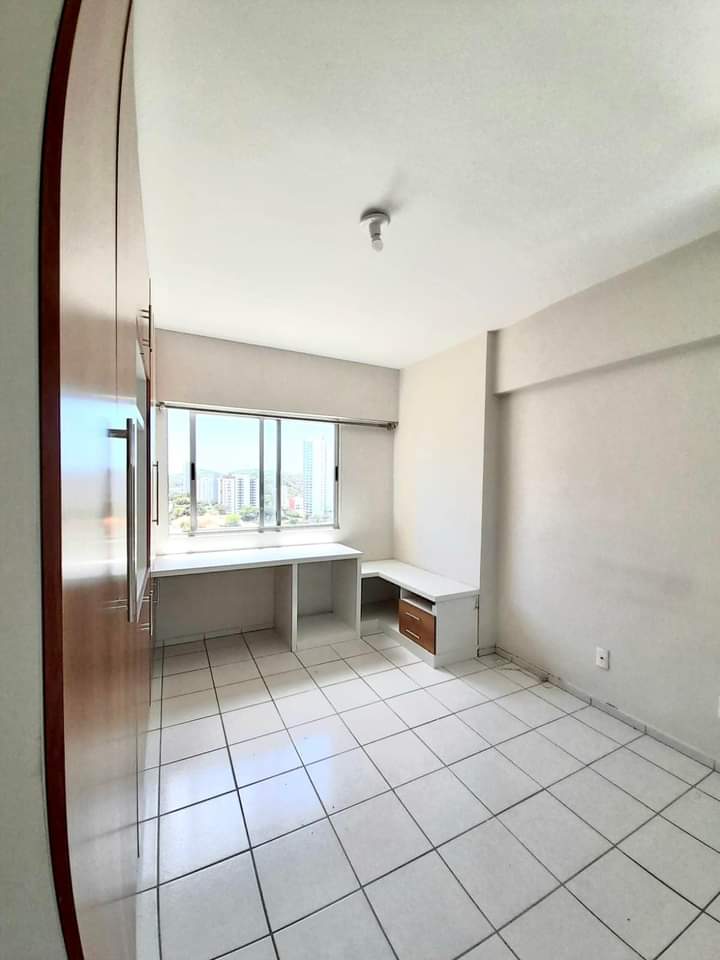 Imagem Apartamento com 2 Quartos à Venda, 56 m²em Tirol - Natal