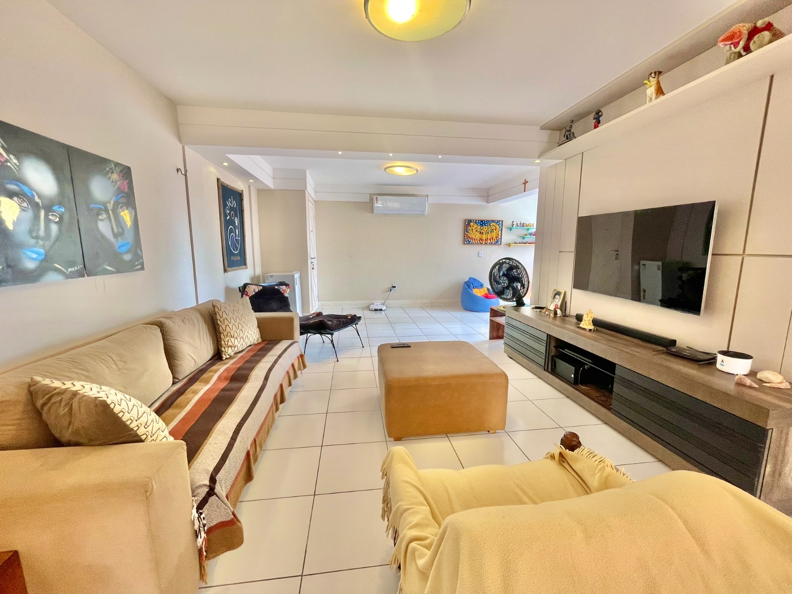Imagem Apartamento com 3 Quartos à Venda, 131 m²em Alecrim - Natal