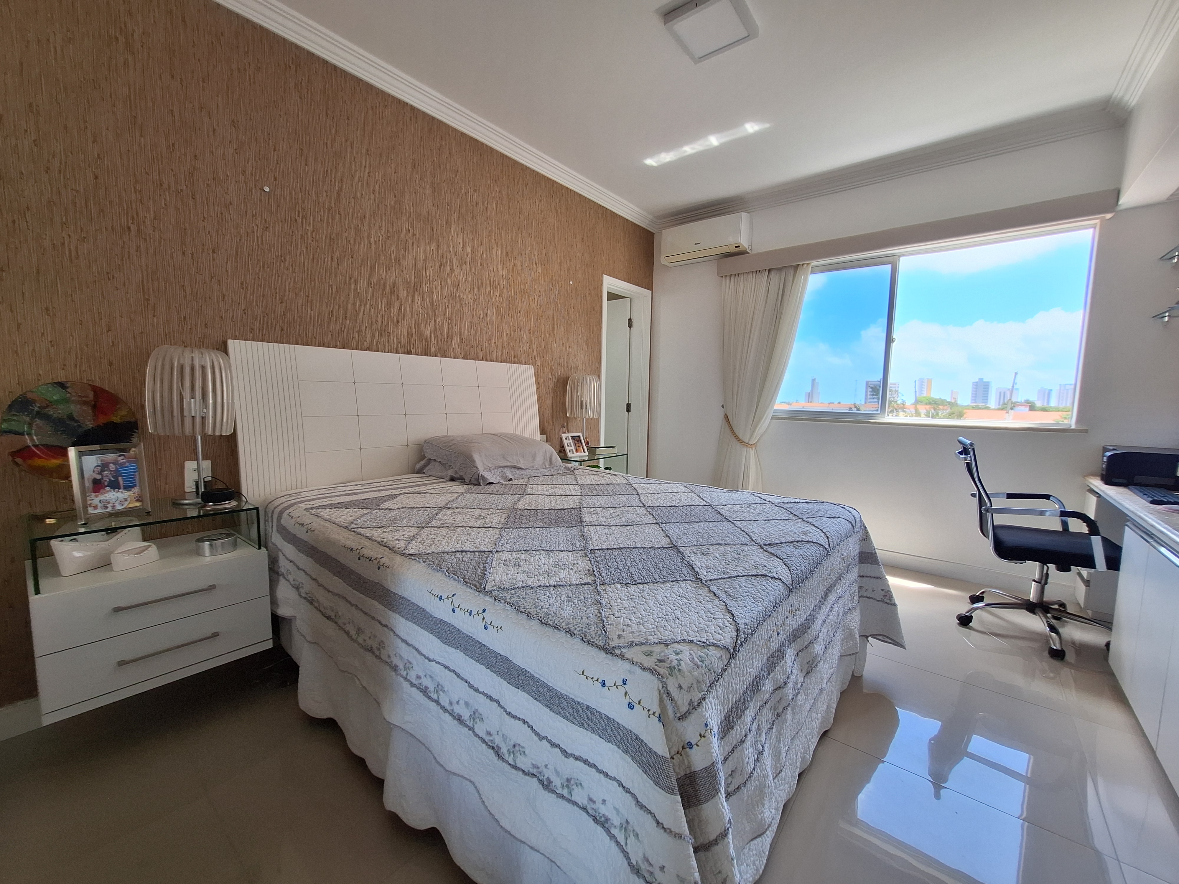 Foto do imóvel: Apartamento com 3 Quartos à Venda, 105 m²em Centro - Fortaleza