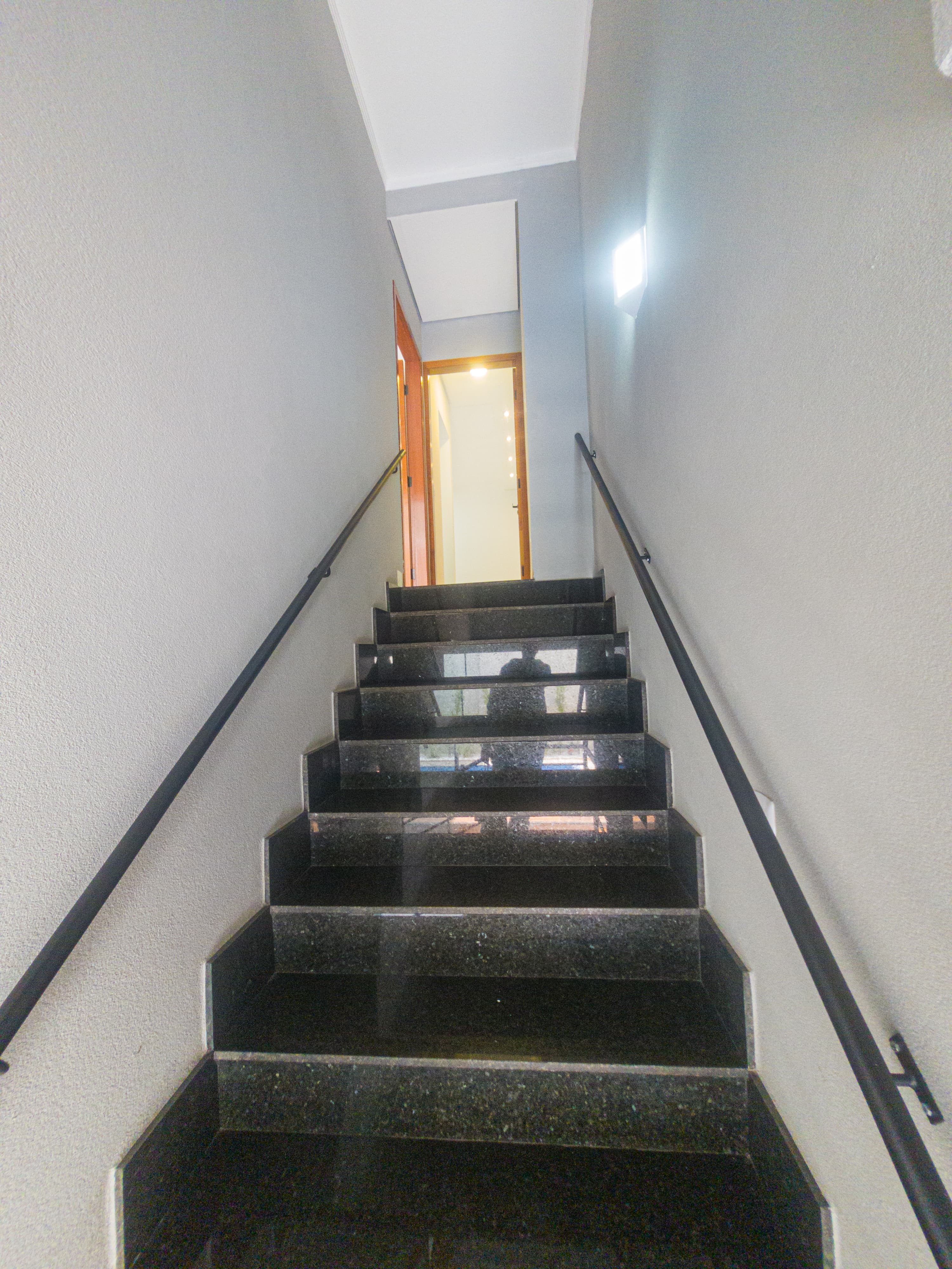 Imagem Sobrado com 3 Quartos à Venda ou Temporada, 159 m²em Vila Bandeirante - Campo Grande