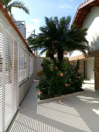 Imagem Casa com 5 Quartos à Venda, 730 m² em Flórida - Praia Grande