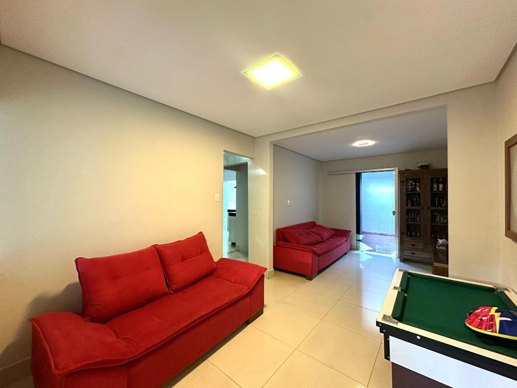 Imagem Casa com 3 Quartos à Venda, 122 m² em Planalto - Belo Horizonte