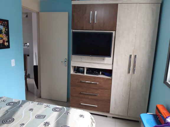 Imagem Apartamento com 2 Quartos à Venda,  em Jardim Mirna - Taboão da Serra