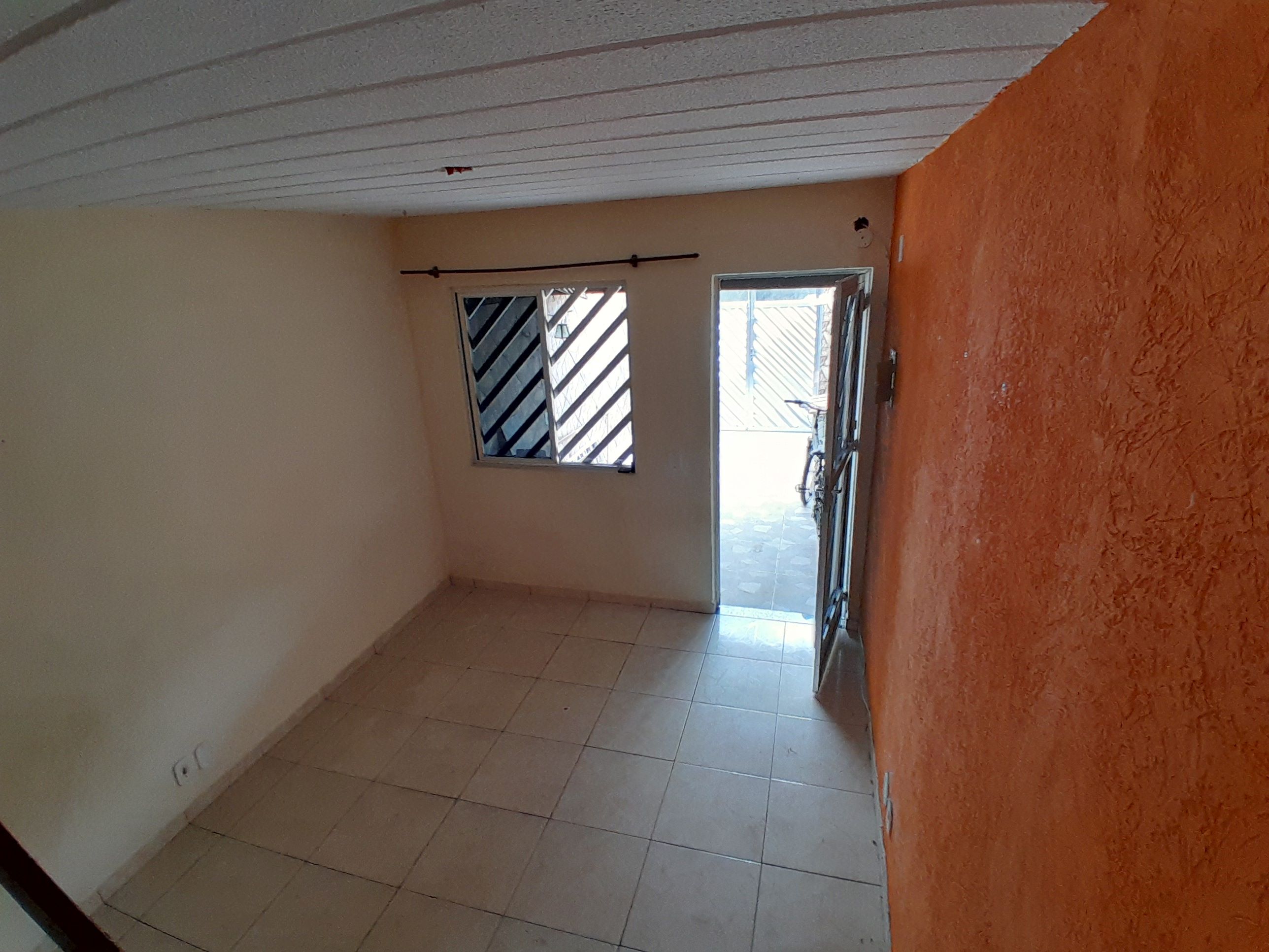 Foto do imóvel: Casa com 2 Quartos à Venda, 80 m² em Bangu - Rio de Janeiro