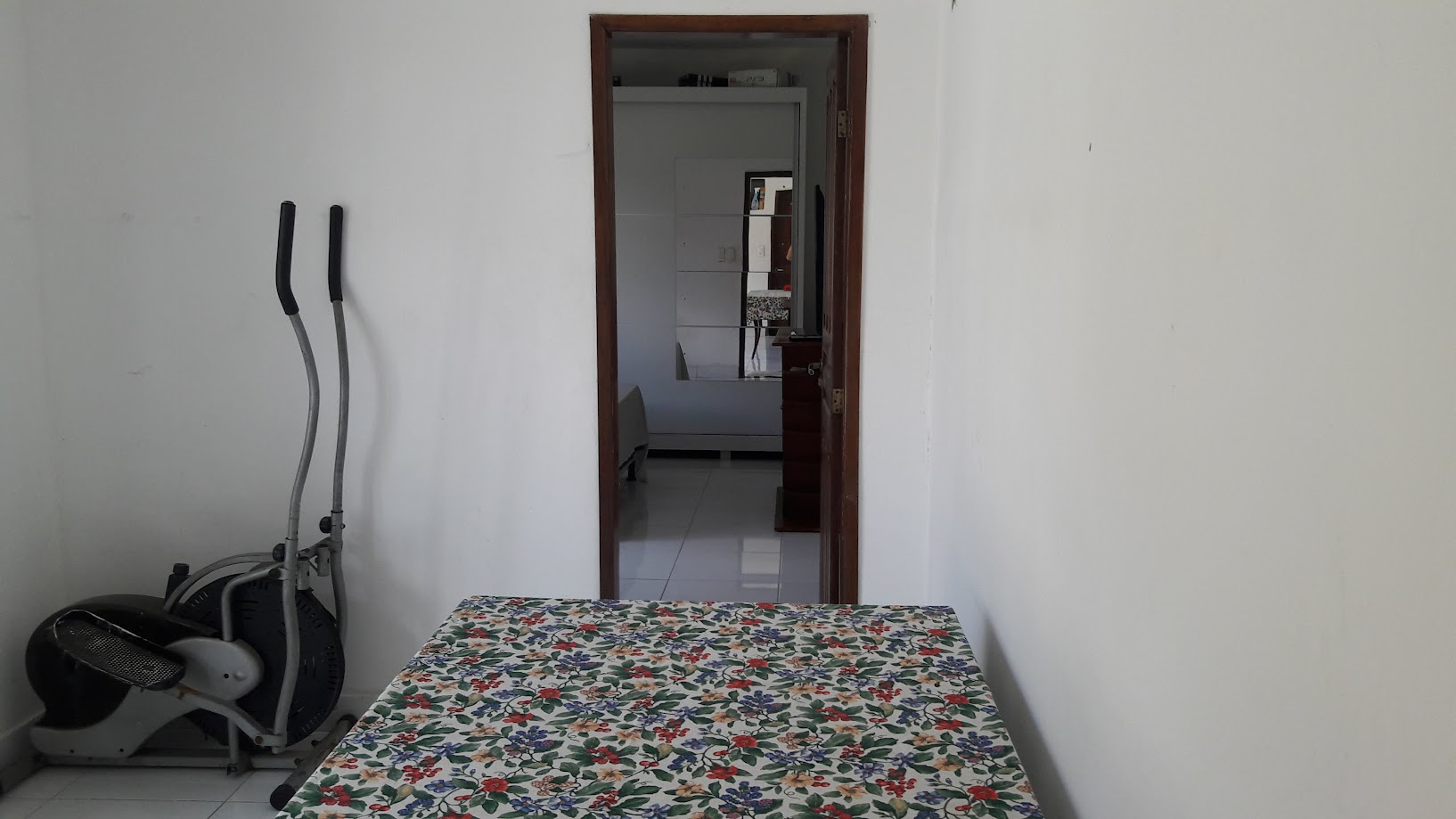 Imagem Casa com 3 Quartos à Venda, 210 m²em Catolé - Campina Grande