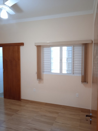 Imagem Casa com 3 Quartos à Venda, 142 m² em Jardim Amélia Dionísio - Olímpia