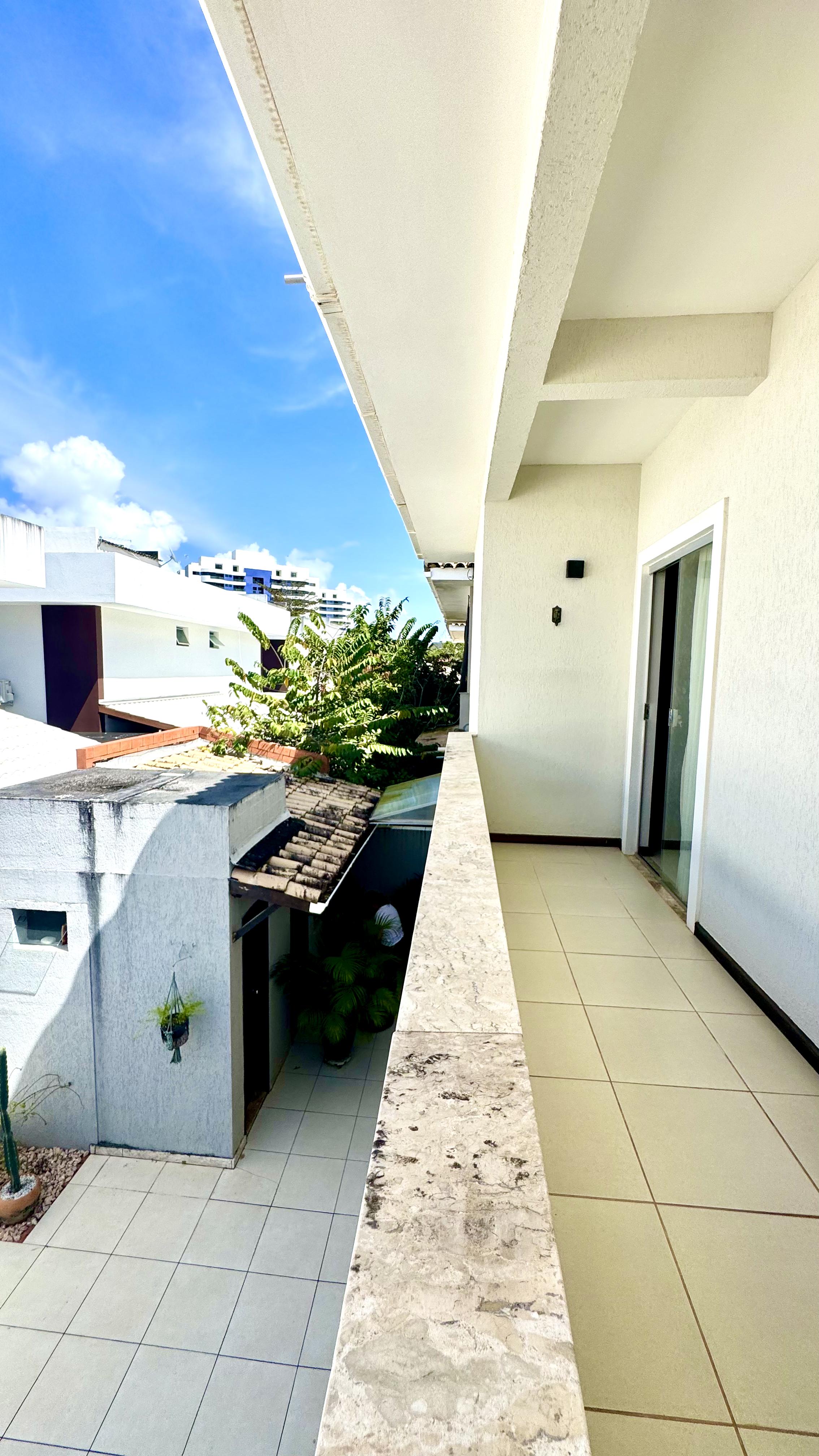 Imagem Casa de Condomínio com 5 Quartos à Venda, 320 m² em Buraquinho - Lauro de Freitas