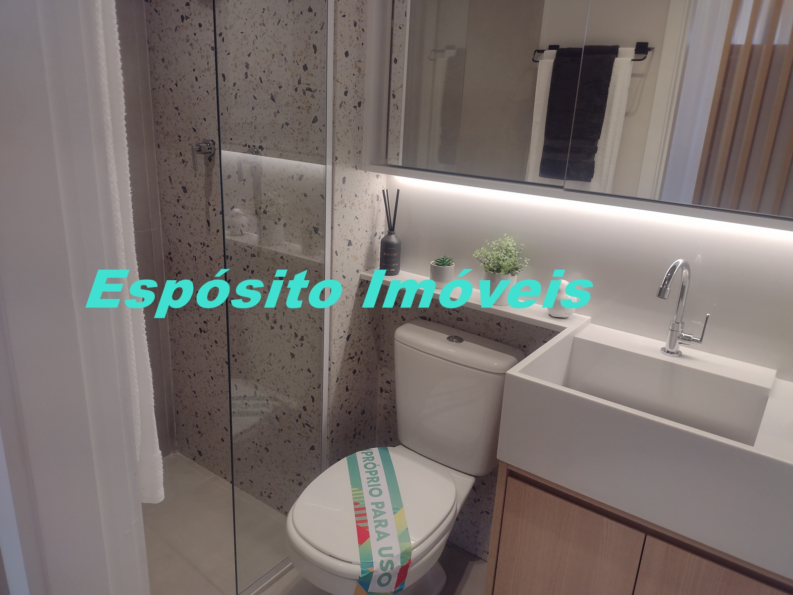 Imagem Apartamento com 2 Quartos à Venda, 36 m²em Parada XV de Novembro - São Paulo
