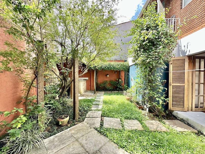 Foto do imóvel: Casa com 4 Quartos à Venda, 228 m² em Jardim Jussara - São Paulo