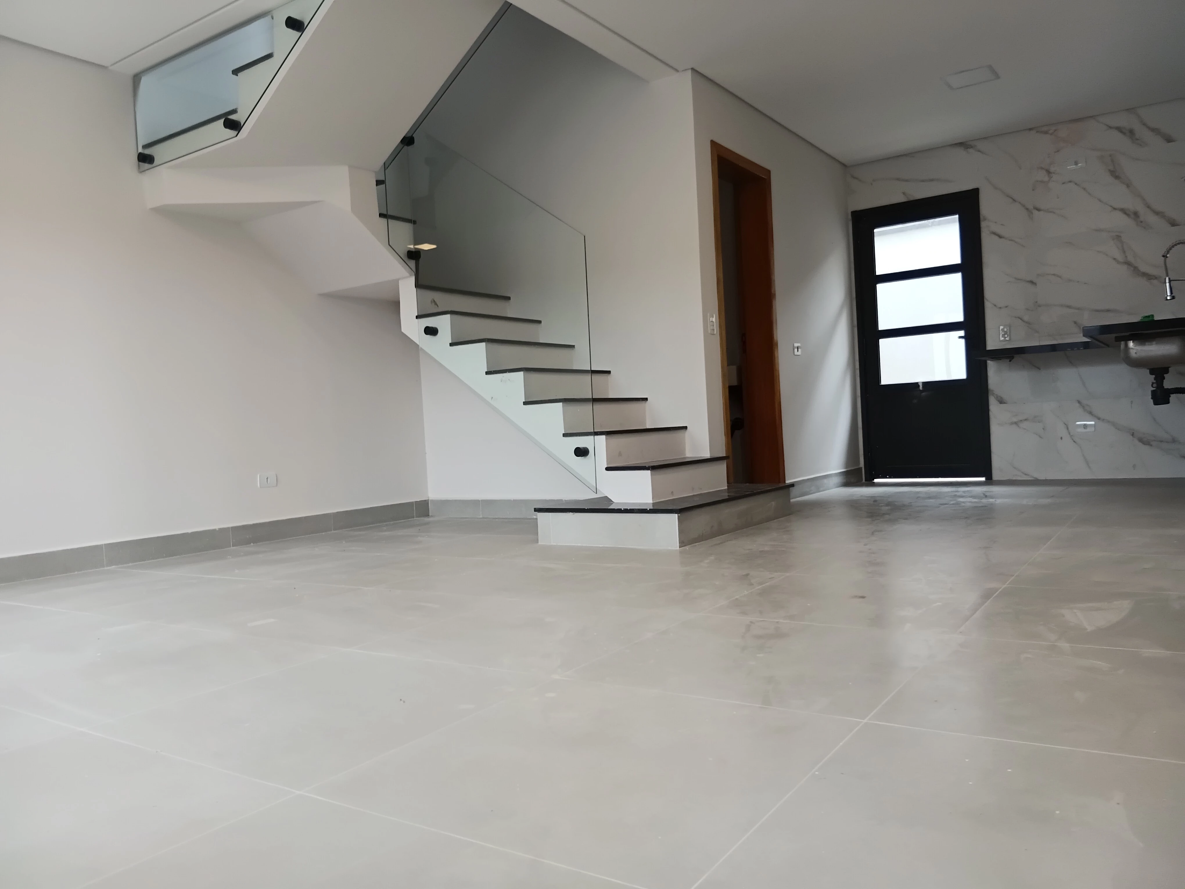 Foto do imóvel: Sobrado à Venda, 91 m² em Jardim Vicente de Carvalho - Bertioga