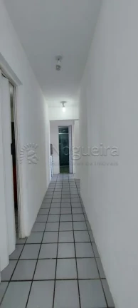 Imagem Apartamento com 2 Quartos à Venda, 62 m² em Espinheiro - Recife